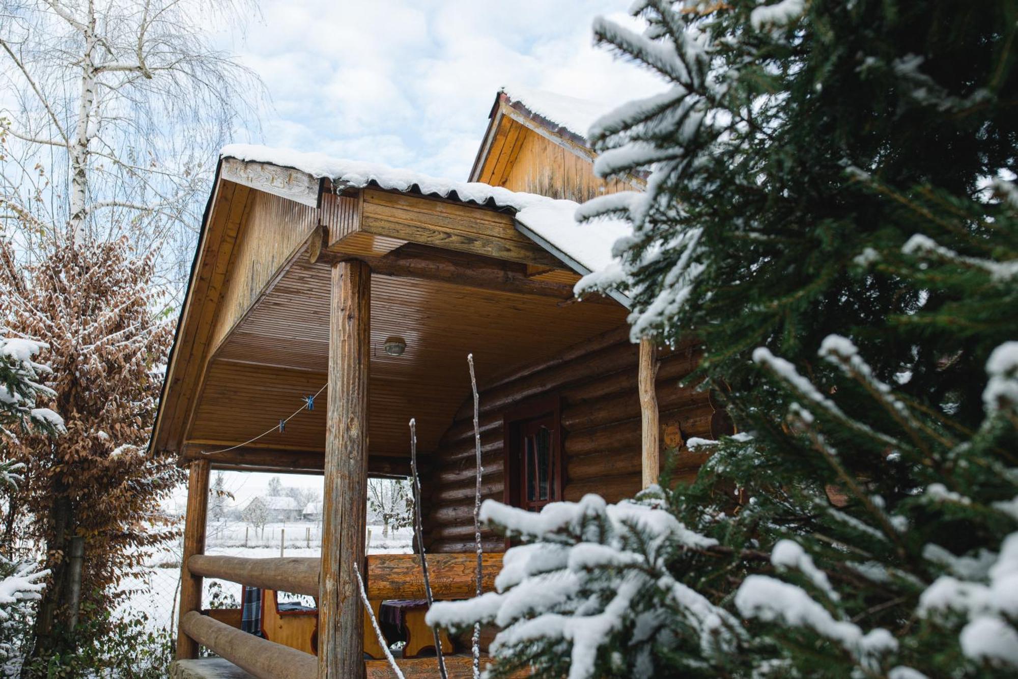 Hotel Kolyba Opryshkiv Nizhneye Selishche Exteriér fotografie