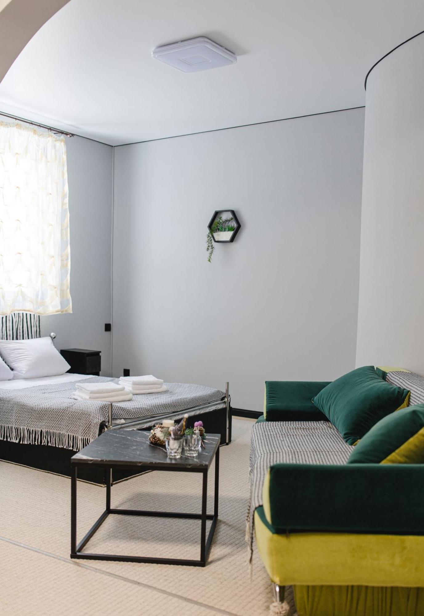 Hotel Kolyba Opryshkiv Nizhneye Selishche Exteriér fotografie